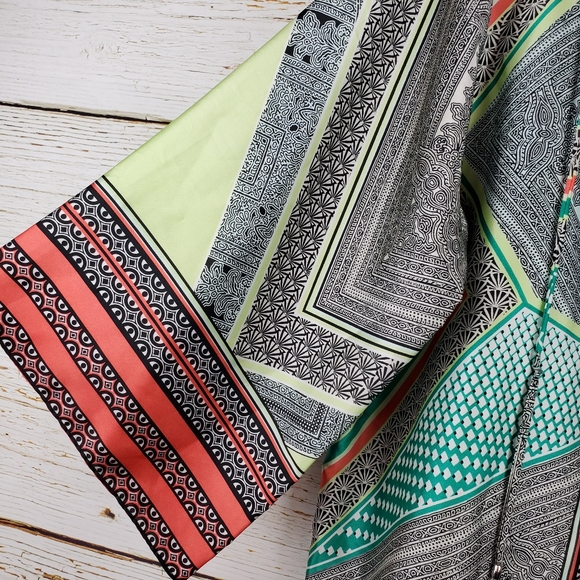 Calvin Klein Print Tunic Blouse - Picture 4 of 5